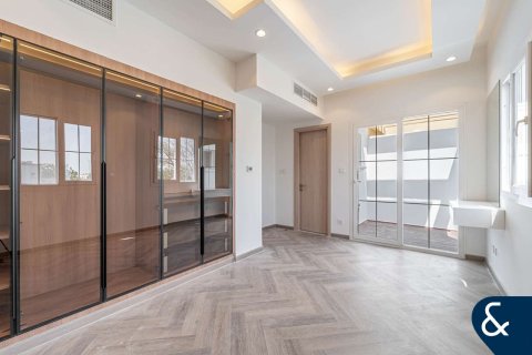 Villa en Springs 11, The Springs, Dubai, 2 dormitorios, 157 m², № 75383 - foto 15