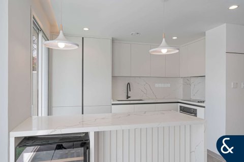 Villa en Springs 11, The Springs, Dubai, 2 dormitorios, 157 m², № 75383 - foto 5