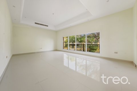 Villa en Hacienda, The Villa, Dubai, 5 dormitorios, 468.42 m², № 123620 - foto 4