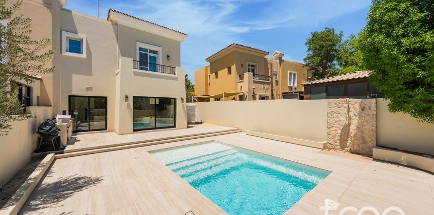 Villa in Arabian Ranches, Dubai 3 bedrooms, 213.03 sq.m. № 123622