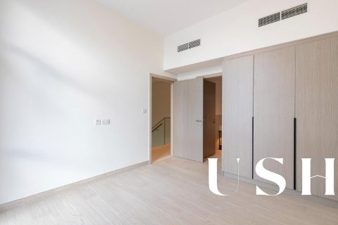 Townhouse in Al Furjan, Dubai 3 bedrooms, 238 sq.m. № 42400 - photo 15