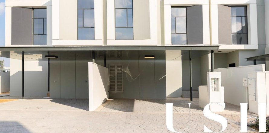 Townhouse in Al Furjan, Dubai 3 bedrooms, 238 sq.m. № 42400