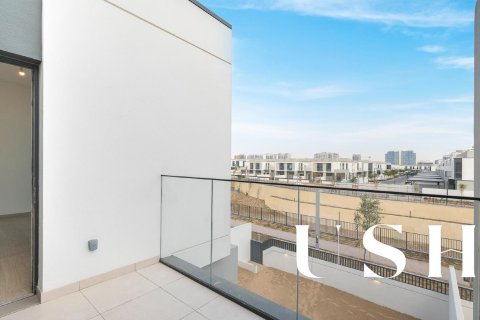 Townhouse in Al Furjan, Dubai 3 bedrooms, 238 sq.m. № 42400 - photo 12