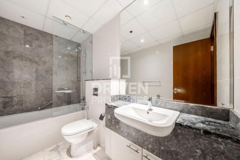 Снять в аренду квартиру в Al Habtoor City, Бизнес-Бэй, Дубай: 3 спальни, 184.6м², № 128683 - фото 20