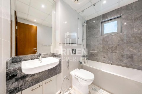 Снять в аренду квартиру в Al Habtoor City, Бизнес-Бэй, Дубай: 3 спальни, 184.6м², № 128683 - фото 21