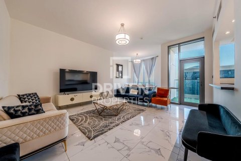 Снять в аренду квартиру в Al Habtoor City, Бизнес-Бэй, Дубай: 3 спальни, 184.6м², № 128683 - фото 3