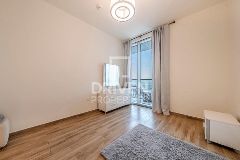 Снять в аренду квартиру в Al Habtoor City, Бизнес-Бэй, Дубай: 3 спальни, 184.6м², № 128683 - фото 7