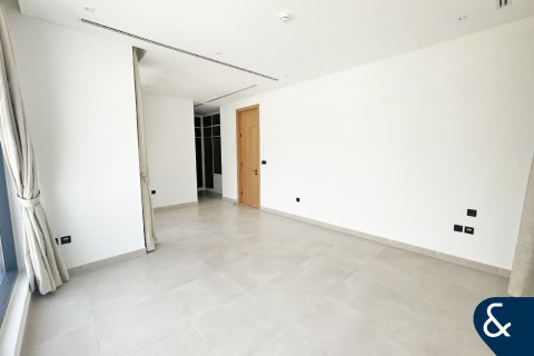 Villa in Jumeirah Luxury, Jumeirah Golf Estates, Dubai 4 bedrooms, 319 sq.m. № 76474 - photo 9