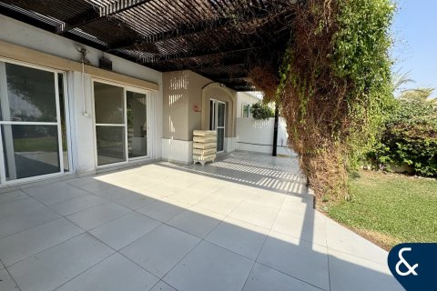 Снять в аренду виллу в Springs 14, The Springs, Дубай: 3 спальни, 228м², № 76475 - фото 11