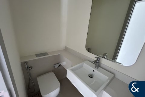 Снять в аренду виллу в The Valley, Дубай: 3 спальни, 174м², № 76470 - фото 5