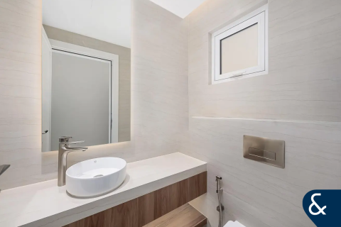 Villa in Meadows, Dubai 4 bedrooms, 553 sq.m. № 76471 - photo 13