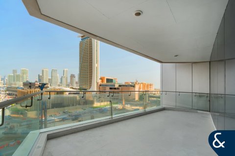 Apartment in Dubai Marina, Dubai 4 bedrooms, 586 sq.m. № 76476 - photo 26