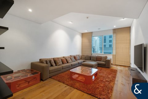 Apartment in Dubai Marina, Dubai 4 bedrooms, 586 sq.m. № 76476 - photo 9