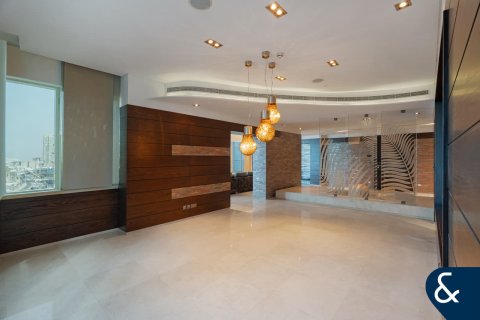 Apartment in Dubai Marina, Dubai 4 bedrooms, 586 sq.m. № 76476 - photo 6