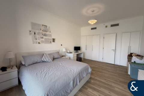 Apartment in SOUTH RIDGE in Downtown Dubai (Downtown Burj Dubai), Dubai 3 bedrooms, 195 sq.m. № 99154 - photo 7