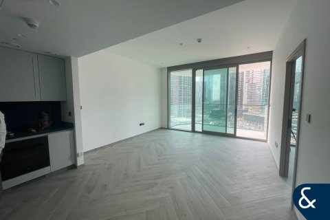 Apartment in PENINSULA FOUR THE PLAZA in Business Bay 1 bedroom, 61 sq.m. № 99156