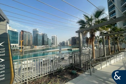 Apartment in PENINSULA FOUR THE PLAZA in Business Bay 1 bedroom, 61 sq.m. № 99156 - photo 12