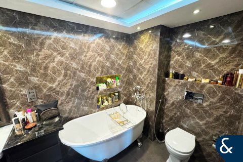 Apartment in Downtown Dubai (Downtown Burj Dubai), Dubai 1 bedroom, 82 sq.m. № 99145 - photo 20