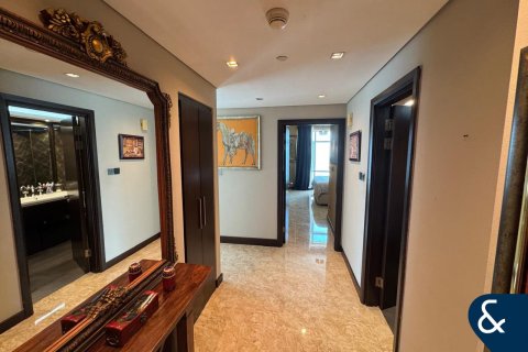 Apartment in Downtown Dubai (Downtown Burj Dubai), Dubai 1 bedroom, 82 sq.m. № 99145 - photo 5