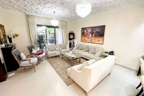 Townhouse in Town Square, Dubai 4 bedrooms, 221 sq.m. № 14635 - photo 4