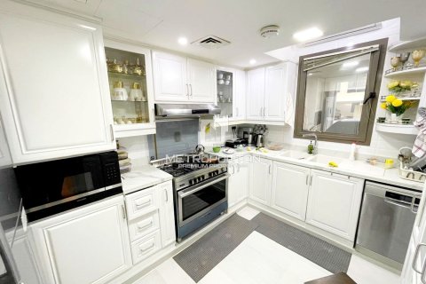 Townhouse in Town Square, Dubai 4 bedrooms, 221 sq.m. № 14635 - photo 5
