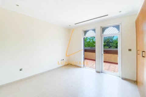Villa à Jumeirah Park, Dubai, 3 chambres, 700 m², № 118404 - photo 11