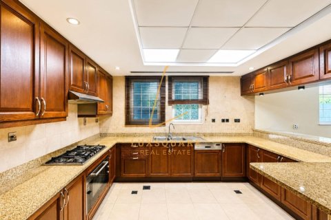 Villa à Jumeirah Park, Dubai, 4 chambres, 511 m², № 118405 - photo 12