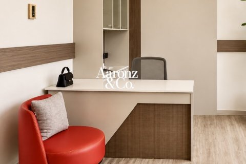 Office in Business Bay, Dubai 51 sq.m. № 118407 - photo 8