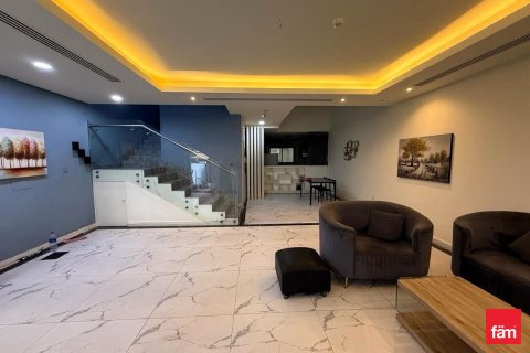 Villa en Dubai, 4 dormitorios, 173.9 m², № 115140 - foto 9
