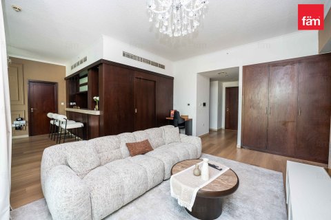 Apartment in Downtown Dubai (Downtown Burj Dubai), Dubai 3 bedrooms, 170.8 sq.m. № 115142 - photo 4