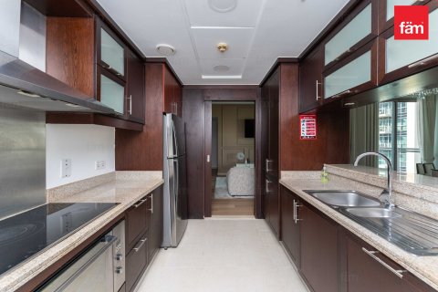 Apartment in Downtown Dubai (Downtown Burj Dubai), Dubai 3 bedrooms, 170.8 sq.m. № 115142 - photo 8
