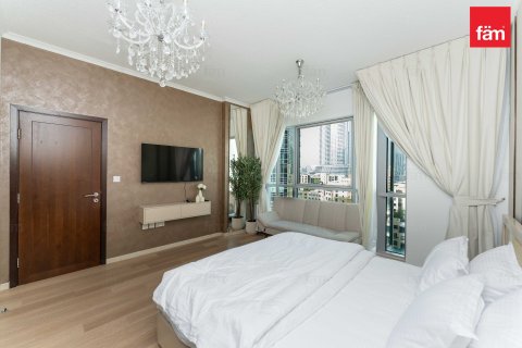 Apartment in Downtown Dubai (Downtown Burj Dubai), Dubai 3 bedrooms, 170.8 sq.m. № 115142 - photo 14