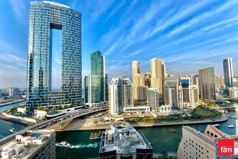 Apartment in Dubai Marina, Dubai 3 bedrooms, 256.6 sq.m. № 47933 - photo 1