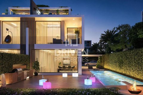 Villa en Dubai, 5 dormitorios, 249.72 m², № 140499 - foto 5