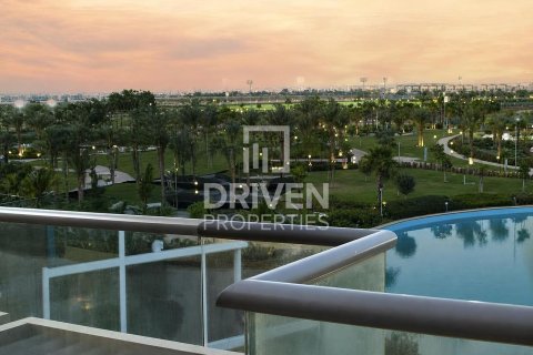 Villa en Dubai, 5 dormitorios, 249.72 m², № 140499