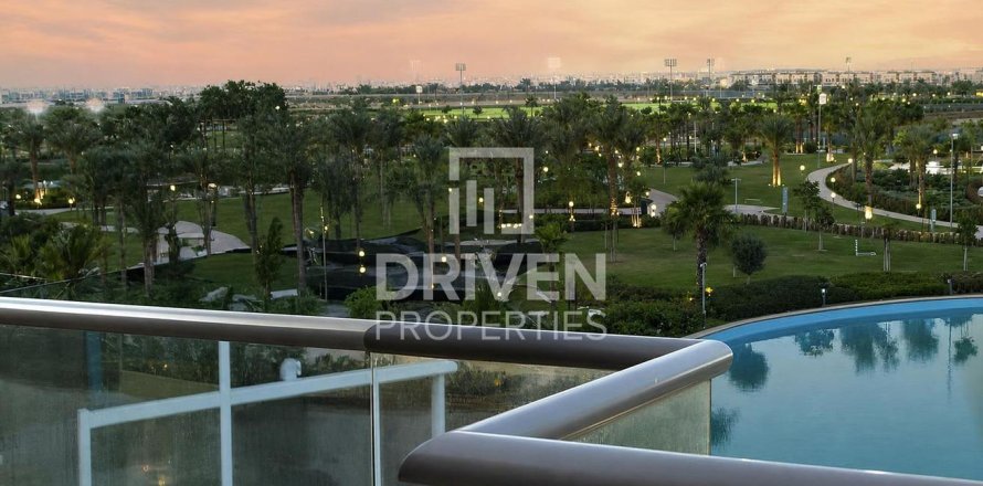 Villa en Dubai, 5 dormitorios, 249.72 m², № 140499