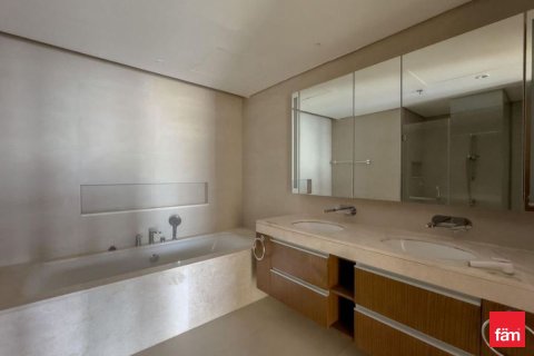 Appartement à Dubai, 2 chambres, 156.2 m², № 53057 - photo 11