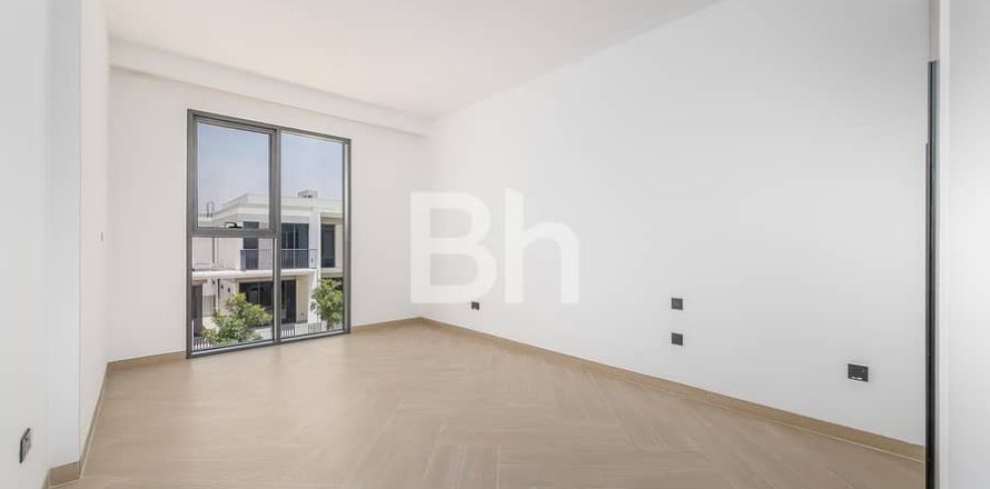 Villa en Tilal Al Ghaf, Dubai, 4 dormitorios, 432 m², № 57187