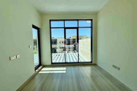 Townhouse in DAMAC Hills (Akoya by DAMAC), Dubai 4 bedrooms, 274 sq.m. № 57198 - photo 5
