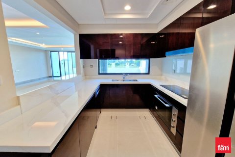 Villa à Dubai, 6 chambres, 282.1 m², № 71578 - photo 4