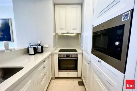 Снять в аренду квартиру в Даунтаун Дубай (Даунтаун Бурдж Дубай), Дубай: 52.2м², № 71569 - фото 5