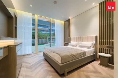 Apartment in Palm Jumeirah, Dubai 3 bedrooms, 455.9 sq.m. № 99965 - photo 12