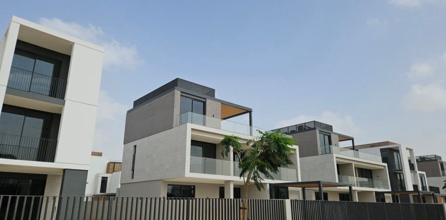 Villa à Dubai, 4 chambres, 448 m², № 99964