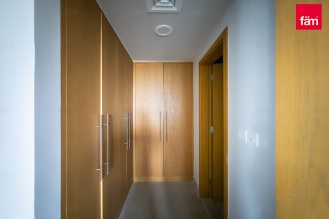 Appartement à Downtown Dubai (Downtown Burj Dubai), Dubai, 3 chambres, 159.4 m², № 99966 - photo 1