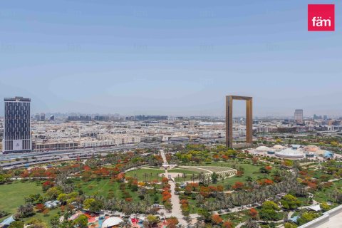 Appartement à Al Kifaf, Dubai, 3 chambres, 200.9 m², № 110062
