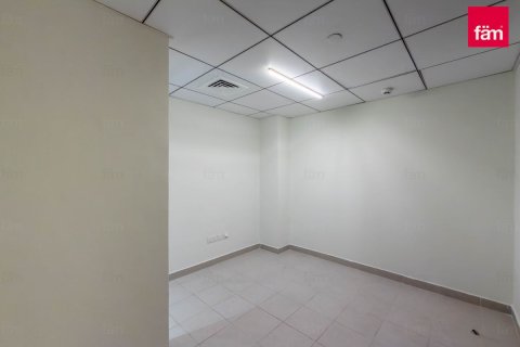 Appartement à Al Kifaf, Dubai, 3 chambres, 200.9 m², № 110062 - photo 10