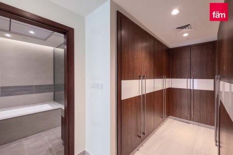 Appartement à Al Kifaf, Dubai, 3 chambres, 200.9 m², № 110062 - photo 9