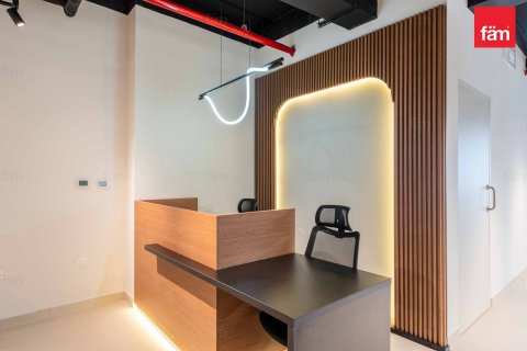 Oficina en Business Bay, Dubai, 190.1 m², № 110059 - foto 24