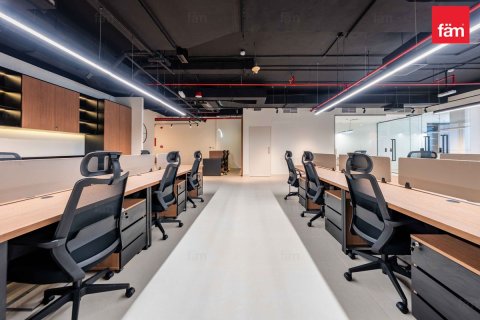 Oficina en Business Bay, Dubai, 190.1 m², № 110059 - foto 19