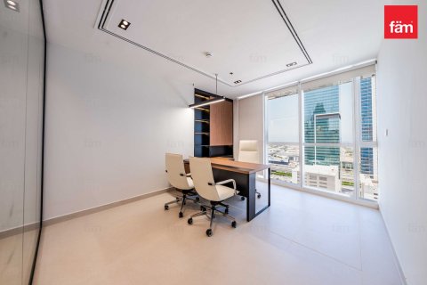 Oficina en Business Bay, Dubai, 190.1 m², № 110059 - foto 10